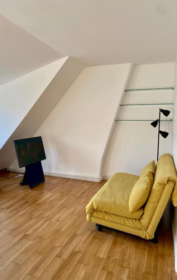 Upscale 80M2 2 Bedroom Apartment Near Champs Elysees Paris Eksteriør billede